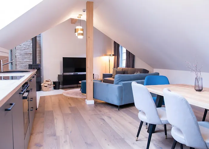 Aparthotel Alte Baeckerei Und Cafe 4*